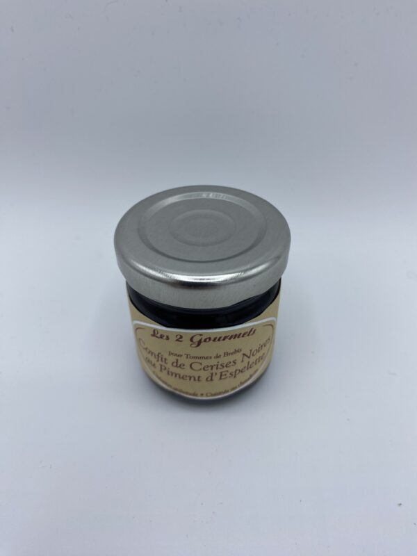 Confit de Cerises Noires au Piment d'Espelette
